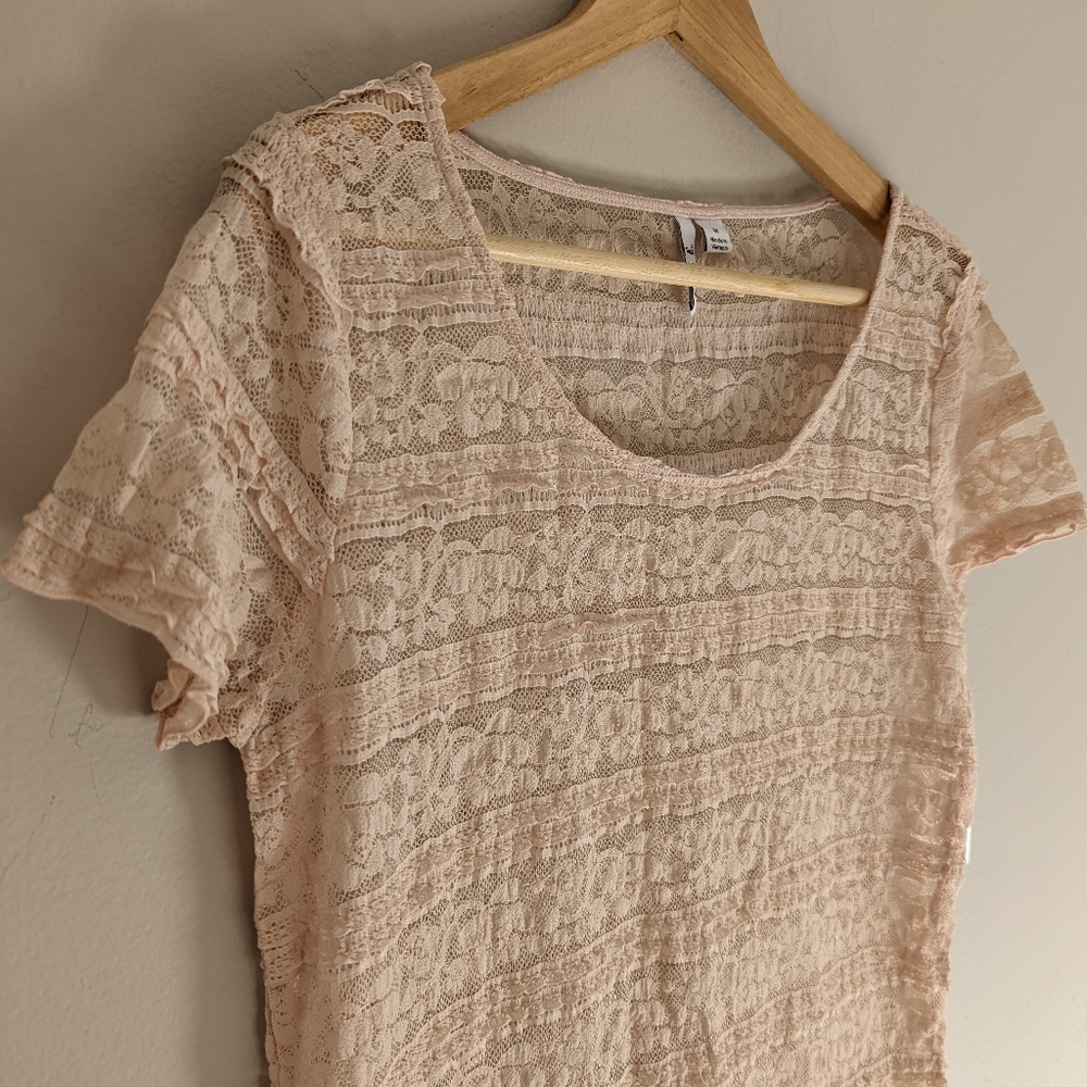 Elle Top NWT